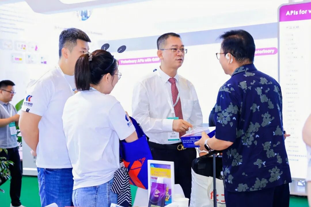 展会现。黚evictor伟德参展上海CPHI